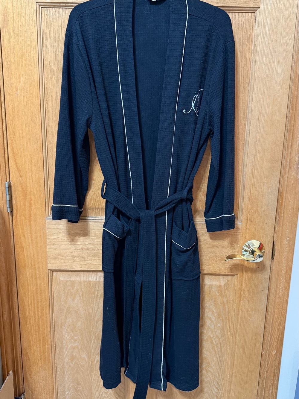 Black Women's Waffle Robe with S Initial - size large